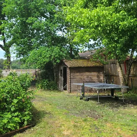 Maison Familiale Au Calme Avec Piscine Securisee Le Barp